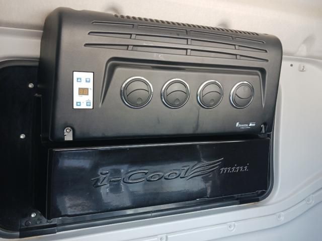 Isuzu GIGA 2017-07 7383913-14