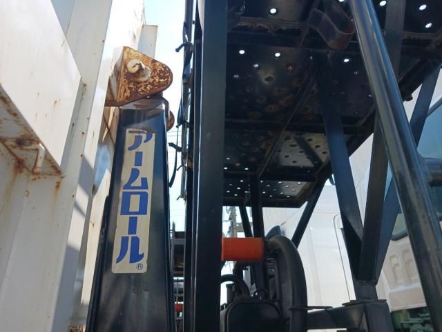 Isuzu GIGA 2017-03 7383916-12