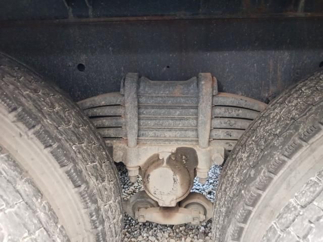 Isuzu GIGA 2017-03 7383916-17