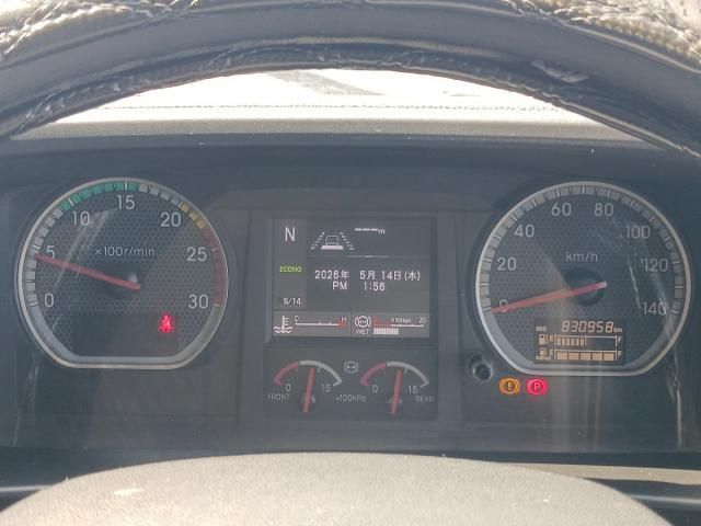 Isuzu GIGA 2017-03 7383916-26