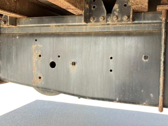 Isuzu GIGA 2016-10 7383915-15