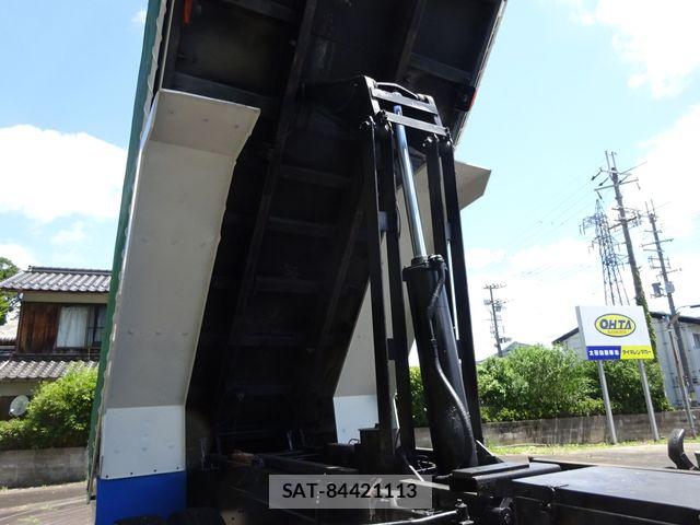 Isuzu GIGA 2015-03 7392262-12