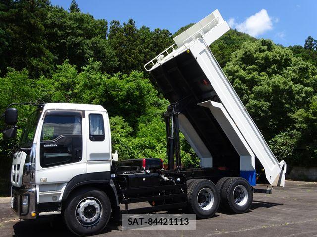 Isuzu GIGA 2015-03 7392262-1
