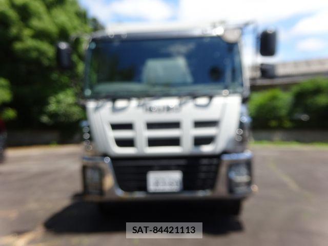 Isuzu GIGA 2015-03 7392262-4