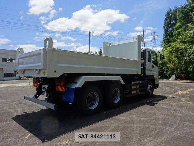 Isuzu GIGA 2015-03 7392262-7