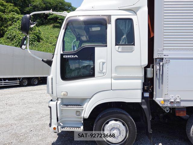 Isuzu GIGA 2012-03 7454540-10