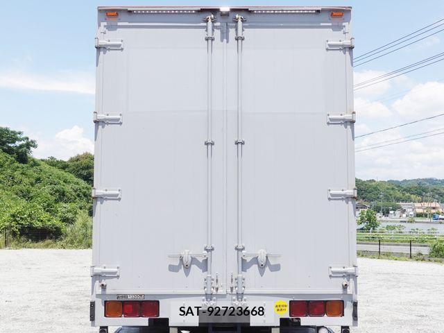 Isuzu GIGA 2012-03 7454540-7