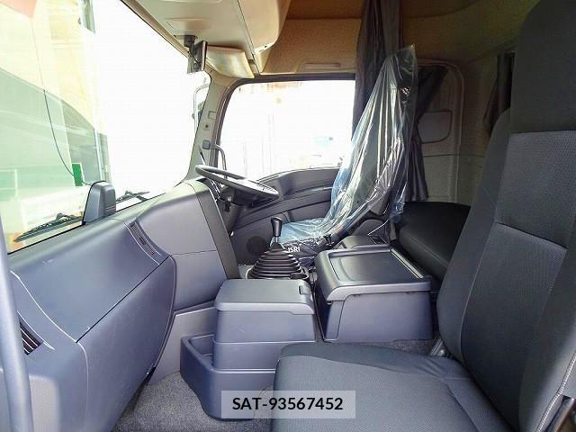 Isuzu GIGA 2023-01 7500707-5