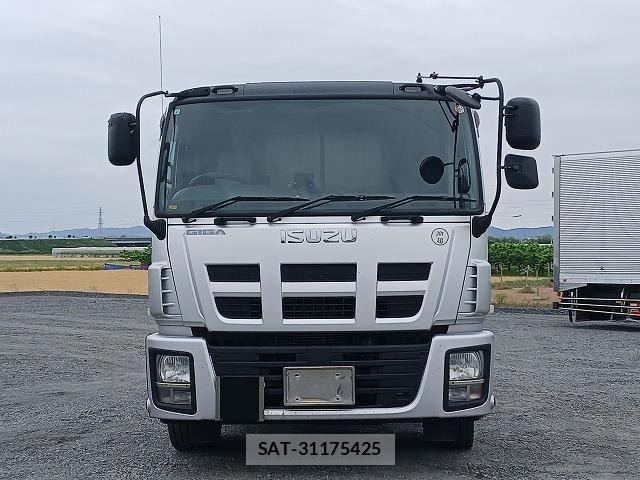 Isuzu GIGA 2013-03 7500715-1