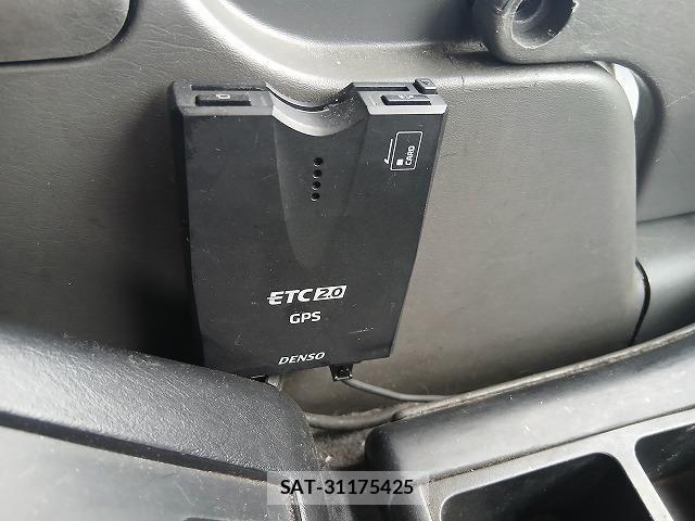 Isuzu GIGA 2013-03 7500715-26