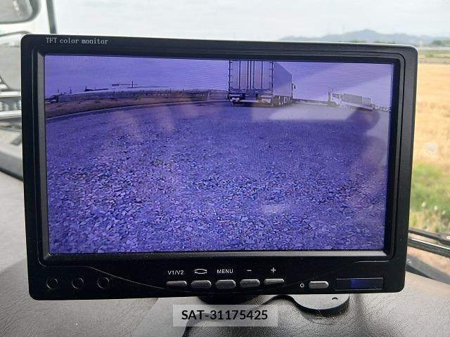 Isuzu GIGA 2013-03 7500715-27