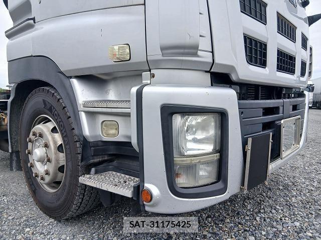 Isuzu GIGA 2013-03 7500715-8