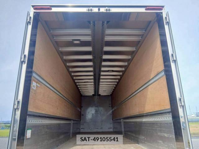 Isuzu GIGA 2022-09 7508720-18