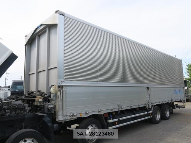 Isuzu GIGA 2021-01 7500708-15