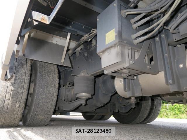 Isuzu GIGA 2021-01 7500708-20