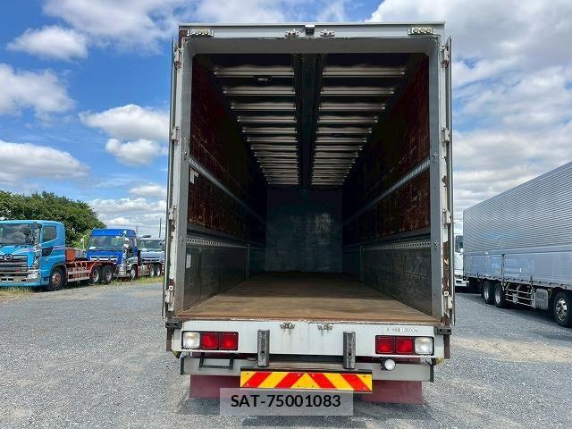 Isuzu GIGA 2014-07 7500717-11