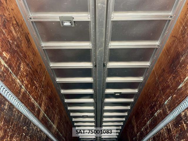 Isuzu GIGA 2014-07 7500717-12