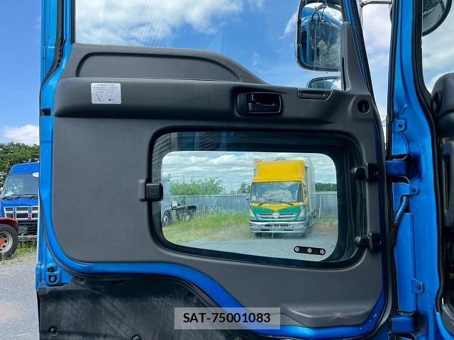 Isuzu GIGA 2014-07 7500717-21