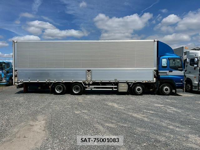Isuzu GIGA 2014-07 7500717-4