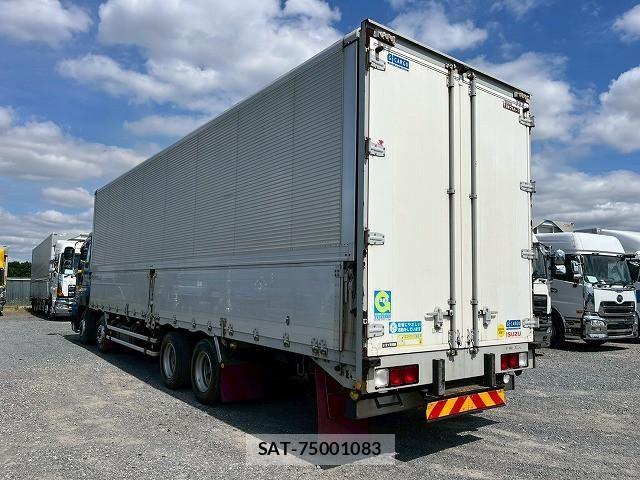 Isuzu GIGA 2014-07 7500717-7