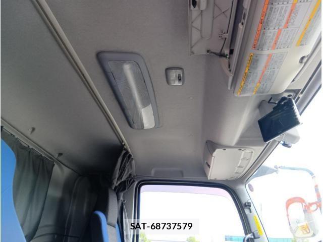 Isuzu GIGA 2019-08 7500714-9