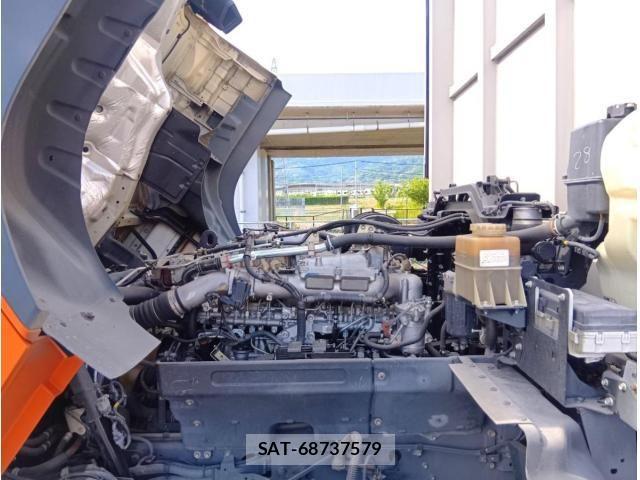 Isuzu GIGA 2019-08 7500714-11