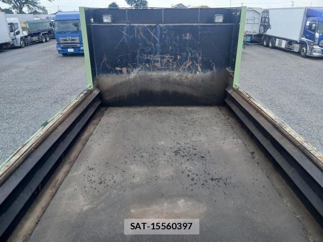 Isuzu GIGA 2013-06 7500713-15