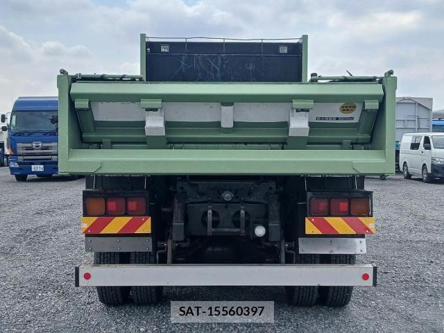 Isuzu GIGA 2013-06 7500713-5
