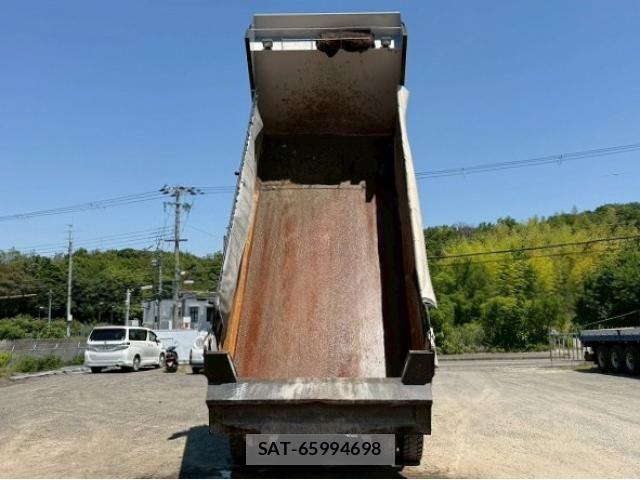Isuzu GIGA 2022-09 7500709-10