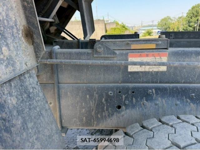 Isuzu GIGA 2022-09 7500709-17