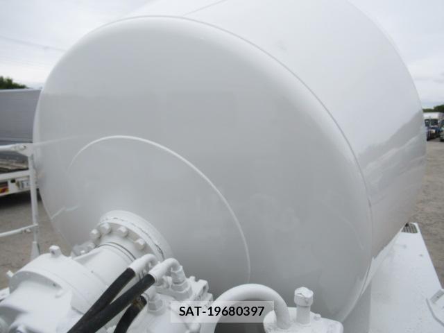 Isuzu GIGA 2015-05 7508739-26