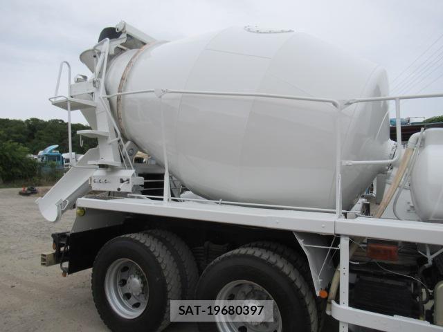 Isuzu GIGA 2015-05 7508739-5