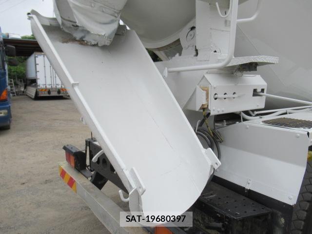 Isuzu GIGA 2015-05 7508739-7