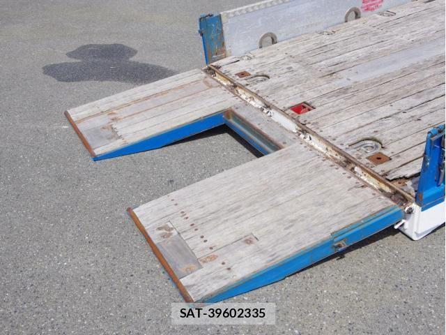 Isuzu GIGA 2014-04 7500706-14