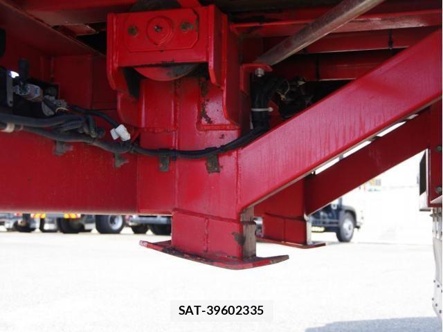 Isuzu GIGA 2014-04 7500706-17