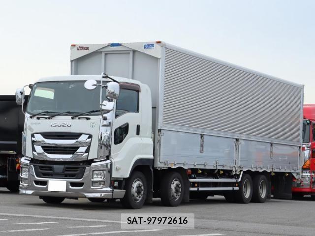 Isuzu GIGA 2017-03 7508731-0