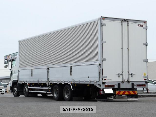 Isuzu GIGA 2017-03 7508731-5