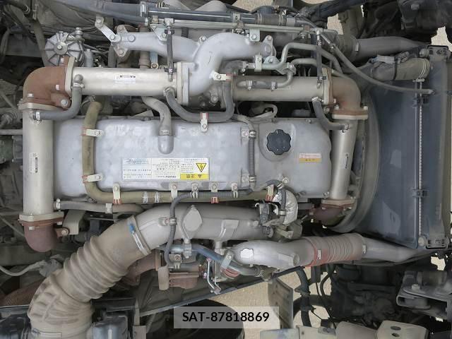 Isuzu GIGA 2016-08 7562168-15