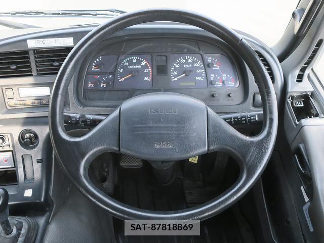 Isuzu GIGA 2016-08 7562168-19