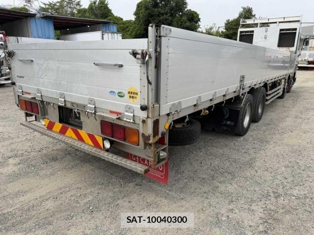Isuzu GIGA 2016-02 7562169-14