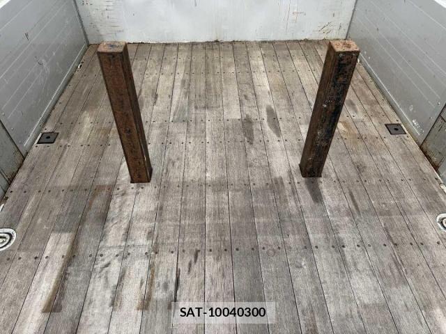 Isuzu GIGA 2016-02 7562169-19