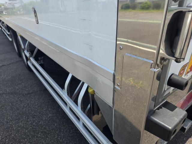 Isuzu GIGA 2024-05 7606892-18