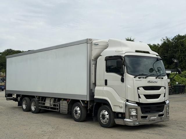 Isuzu GIGA 2016-09 7606896-7