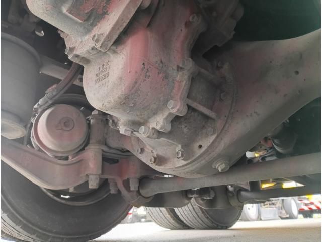 Isuzu GIGA 2010-08 7606895-16