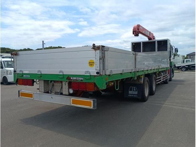 Isuzu GIGA 2010-08 7606895-2