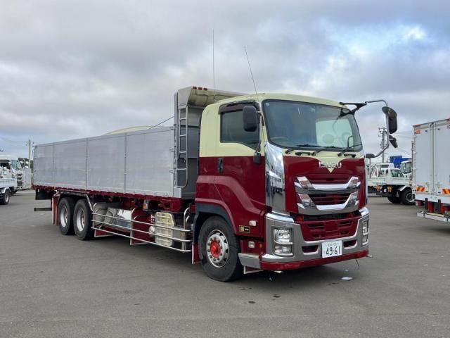 Isuzu GIGA 2017-05 7606894-1