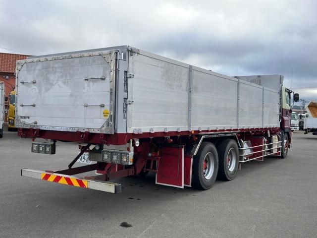 Isuzu GIGA 2017-05 7606894-2