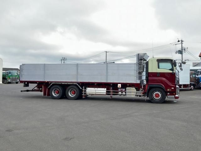 Isuzu GIGA 2017-05 7606894-7