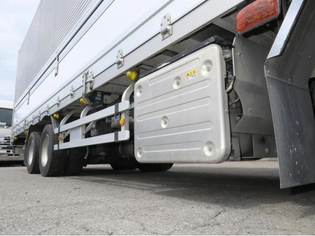 Isuzu GIGA 2018-10 7606893-16