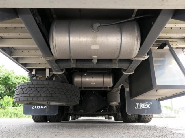 Isuzu GIGA 2018-10 7606893-22